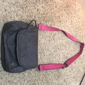 Lululemon Crossbody Ohm Bag